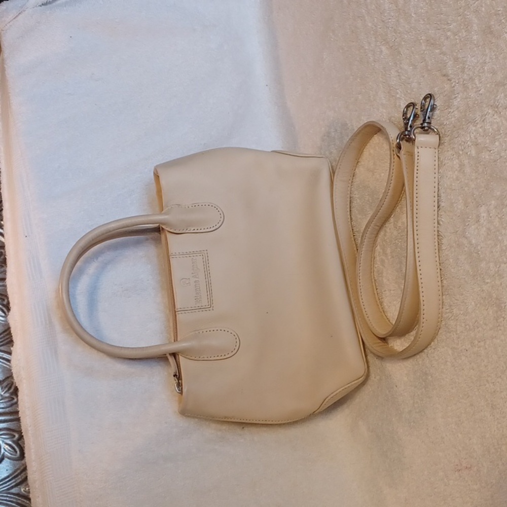 Etienne Aigner purse beige color genuine leather small shoulder bag